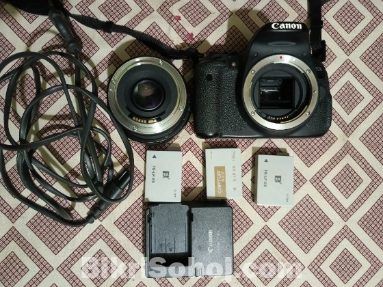 Canon EOS 700D + 50mm Prime Lens | 3 Battery + 128GB
